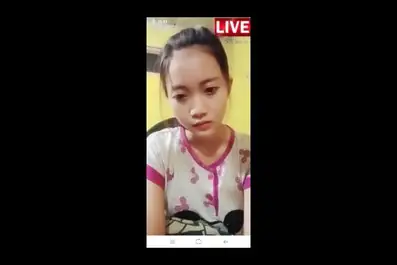 Live Cewek Montok Colmek Sampai Muncrat Kuat