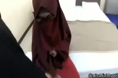 Misshijabhyper Jilbab Merah Colmek Panas Gila